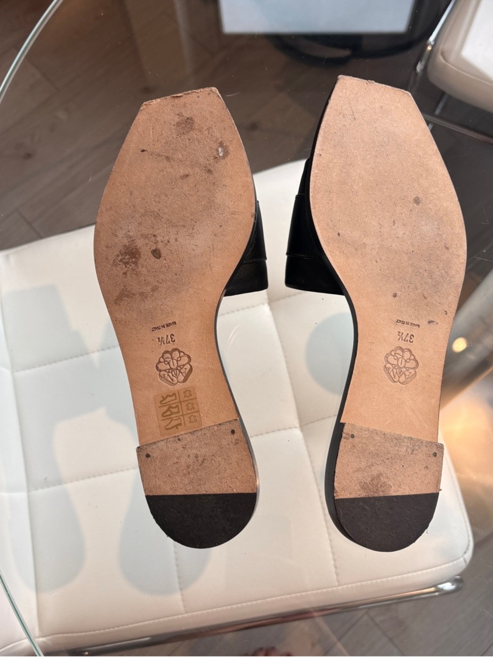 Alexander McQueen Black Leather Logo Slide Sandals - Picture 4 of 4